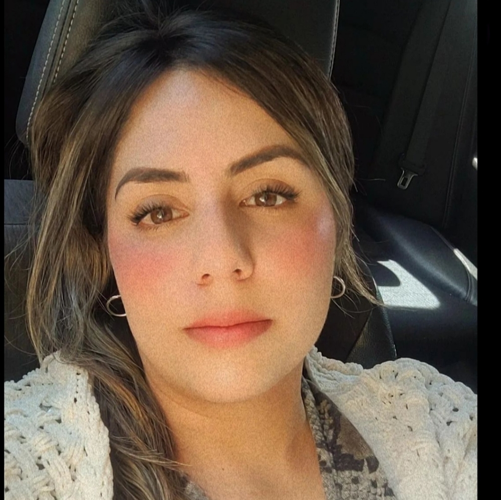 Meet your Posher, Marisol